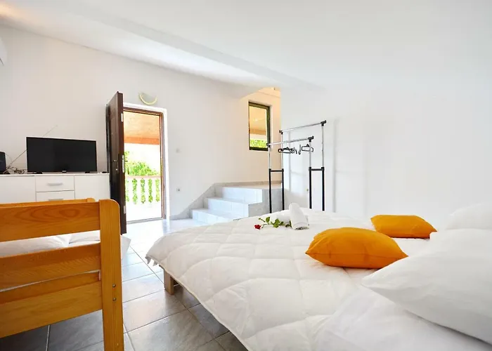 Apartmani Maca